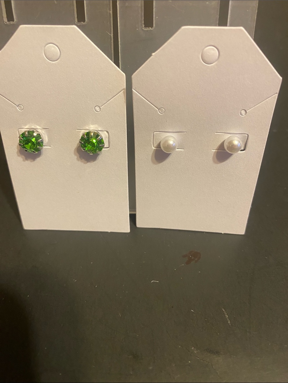 Fashion Jewelry Green Crystal Studs and White Pearl Studs